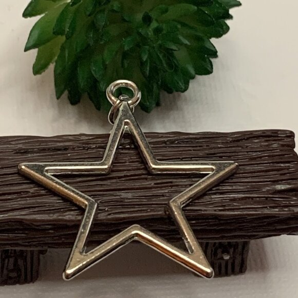 Dallas Cowboy Earrings, Star Earring, Gift Idea, Sports Earring, Science Earring - Picture 5 of 5